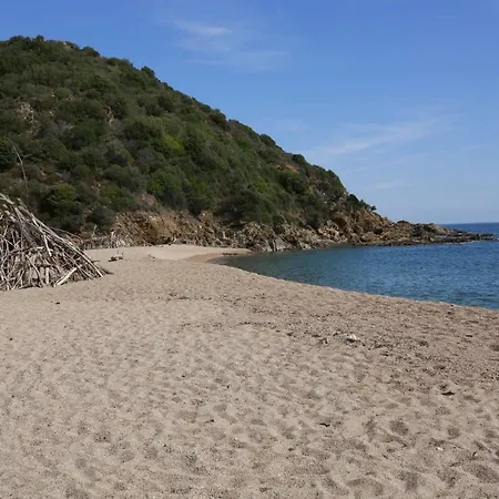 Lea Daire Sainte-Lucie de Porto-Vecchio